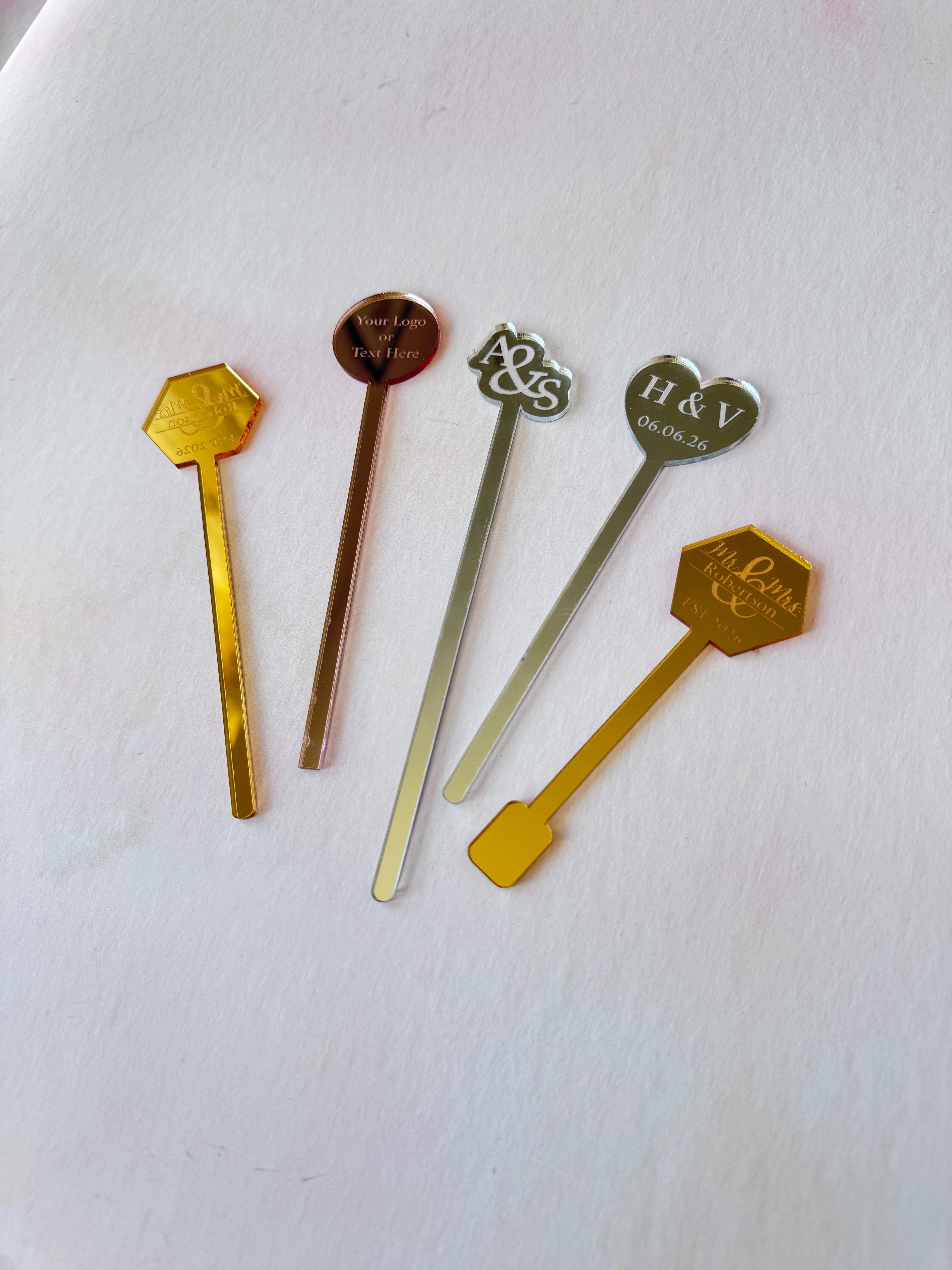 Mirror acrylic wedding drink stirrers in hexagon, round, heart and ampersand shapes – Etch 'N' Shine