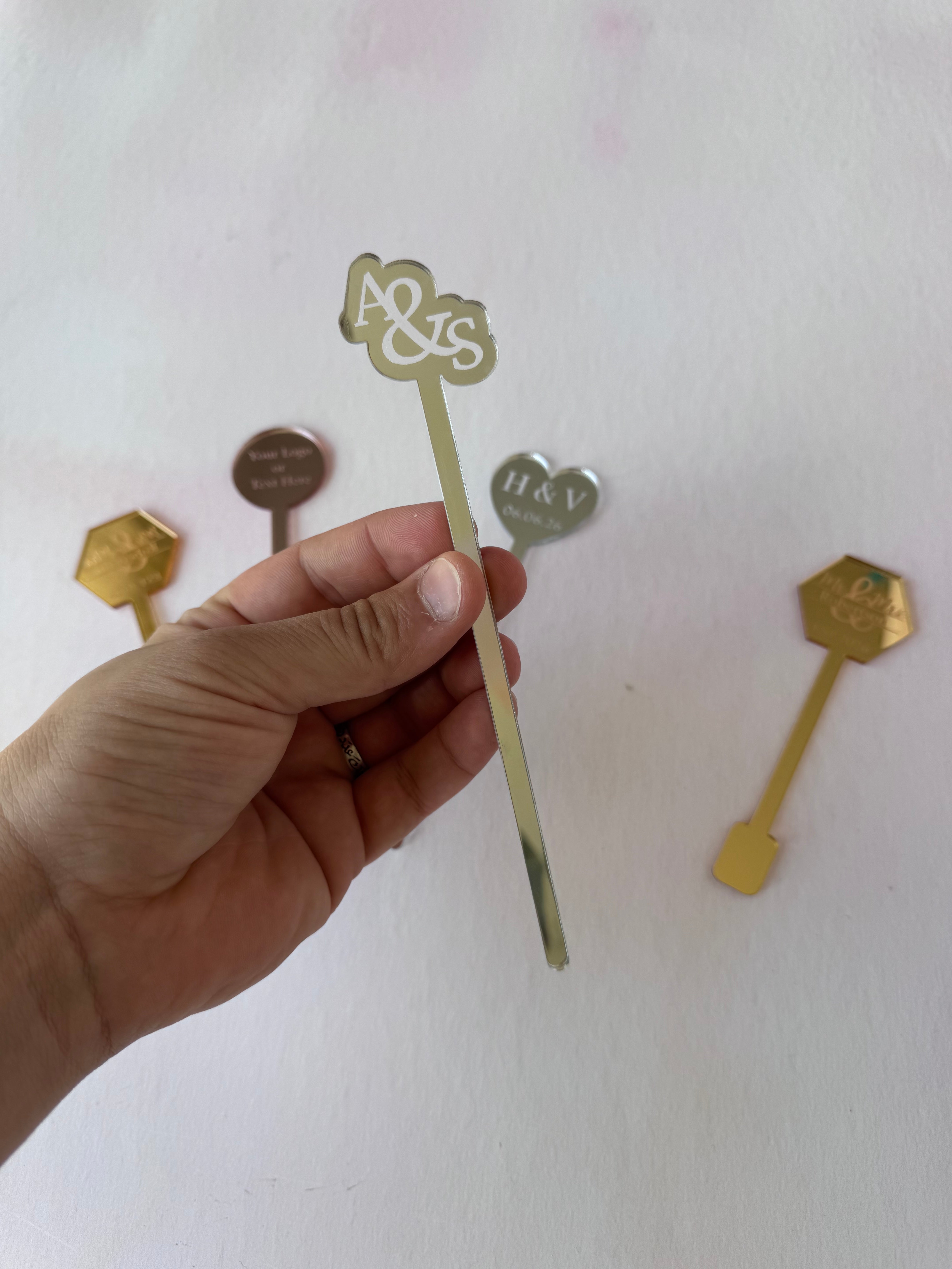 Silver mirror acrylic drink stirrer with an A and S ampersand topper – Etch 'N' Shine