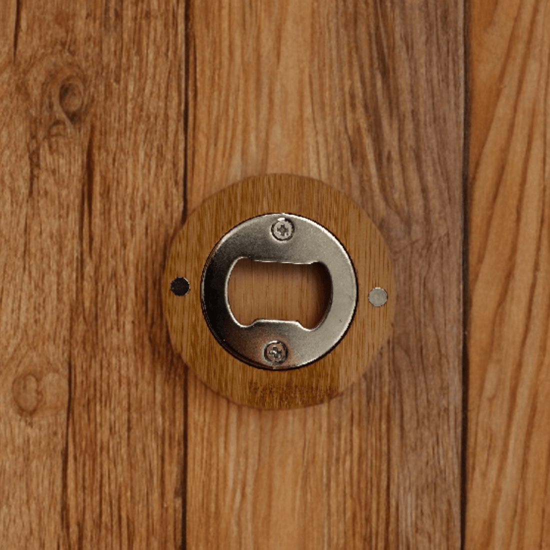 Reverse of round bamboo bottle opener with metal mechanism – bamboo bottle opener – Etch 'N' Shine