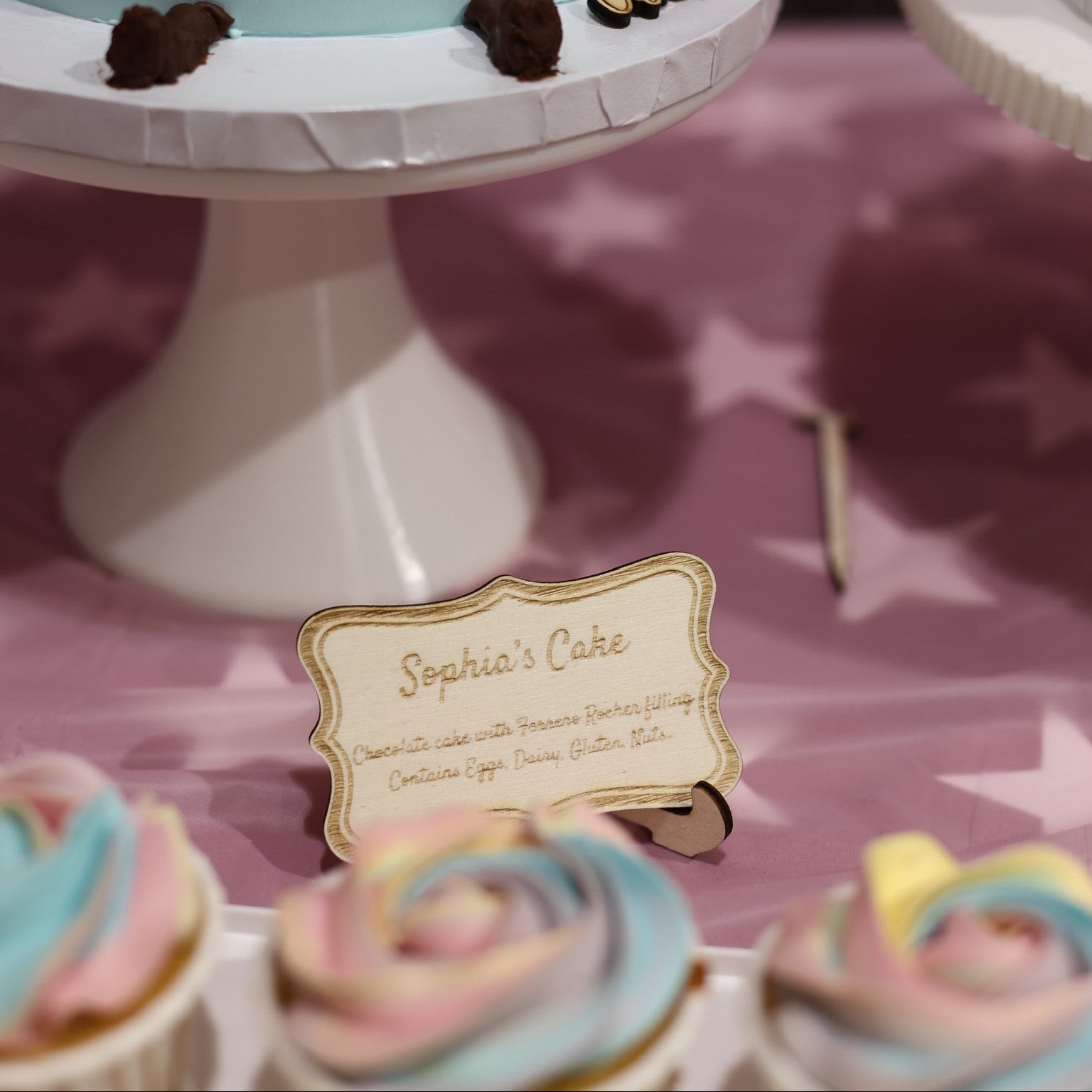 Engraved wood table sign with custom text on stand – personalised wooden food sign – Etch 'N' Shine