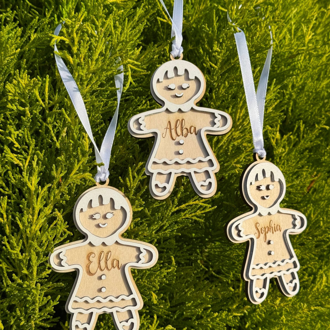 Three wooden gingerbread girl decorations with custom names – personalised wood Christmas ornaments – Etch 'N' Shine
