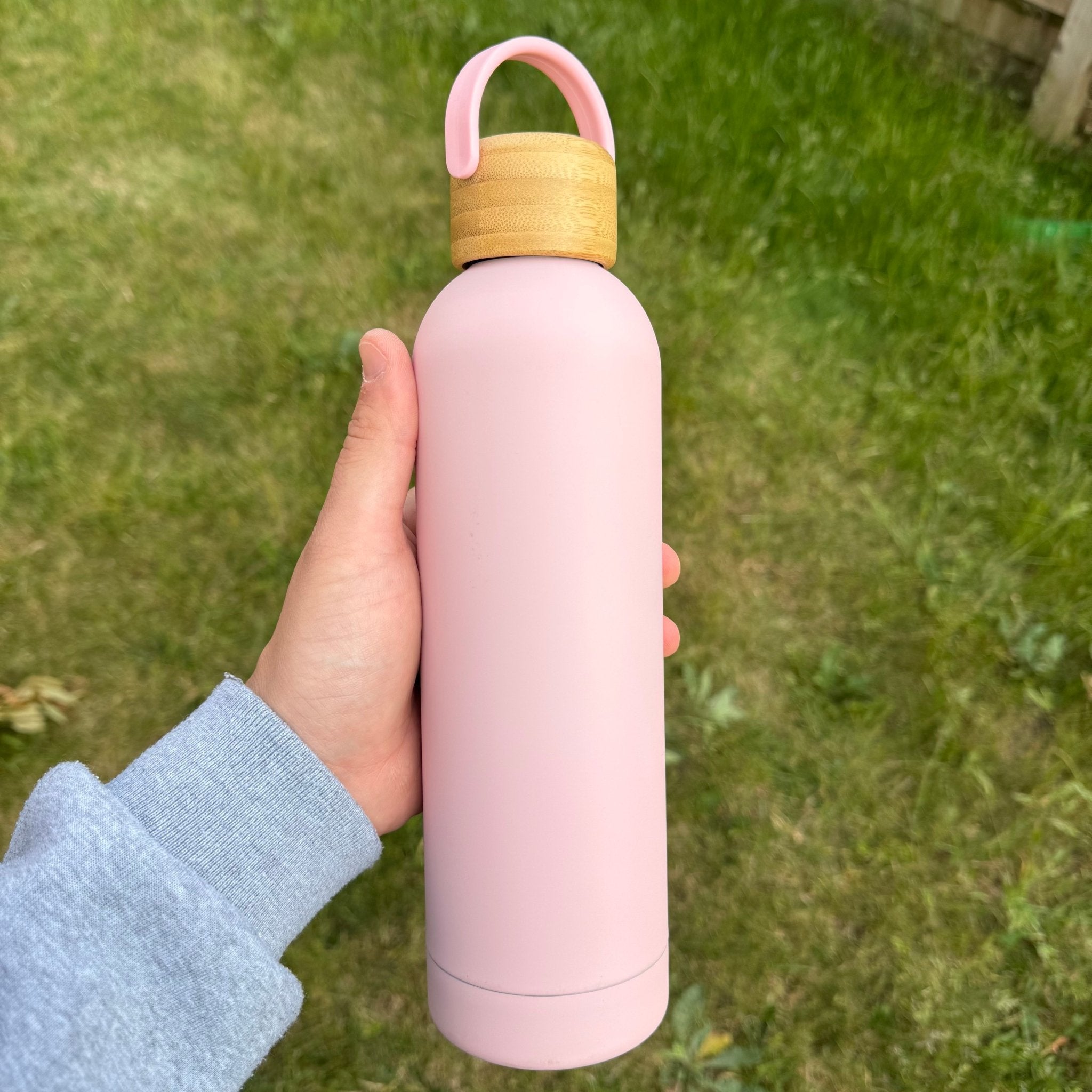 Personalised Insulated Water Bottle 750ml – Stainless Steel - Etch ‘n’ Shine