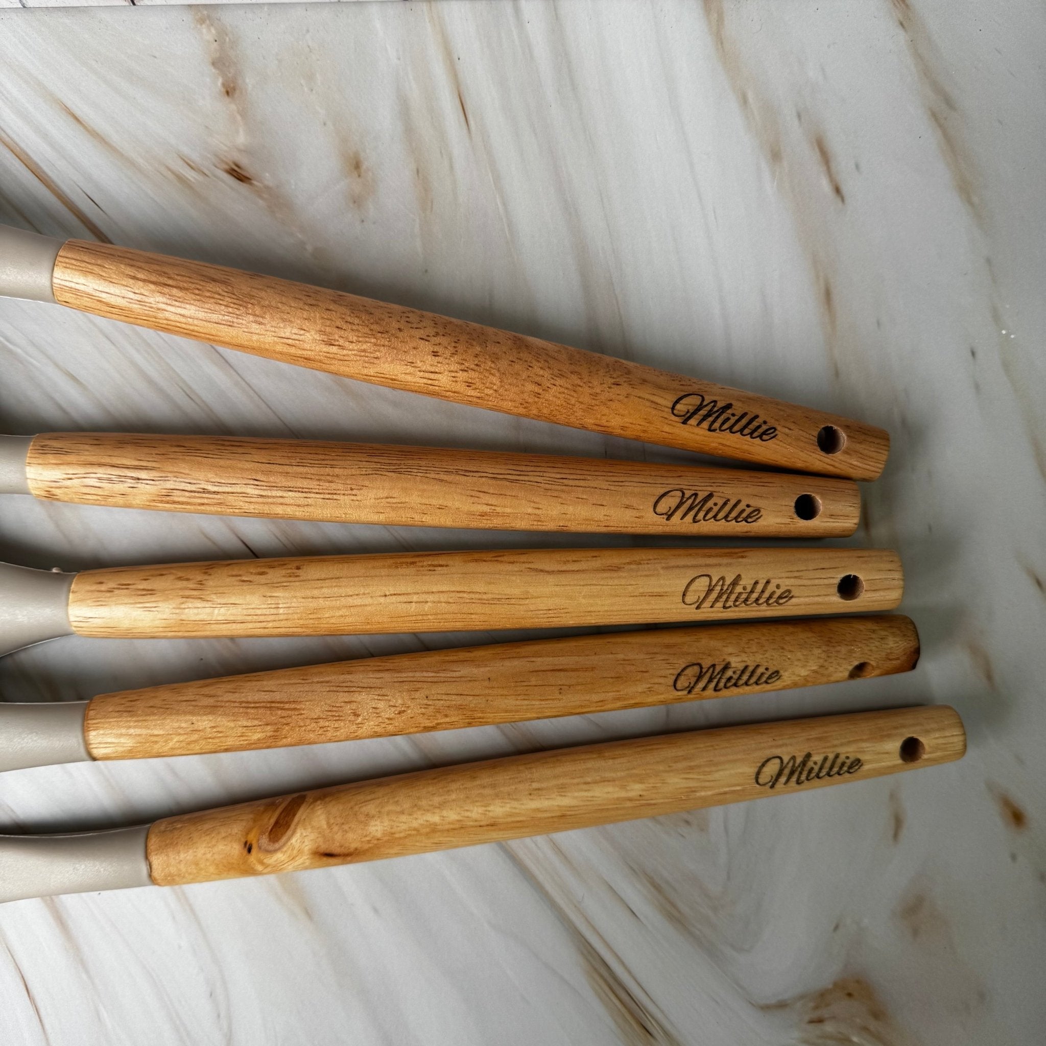 Five wooden-handled utensils with custom name – personalised engraved kitchen set – Etch 'N' Shine
