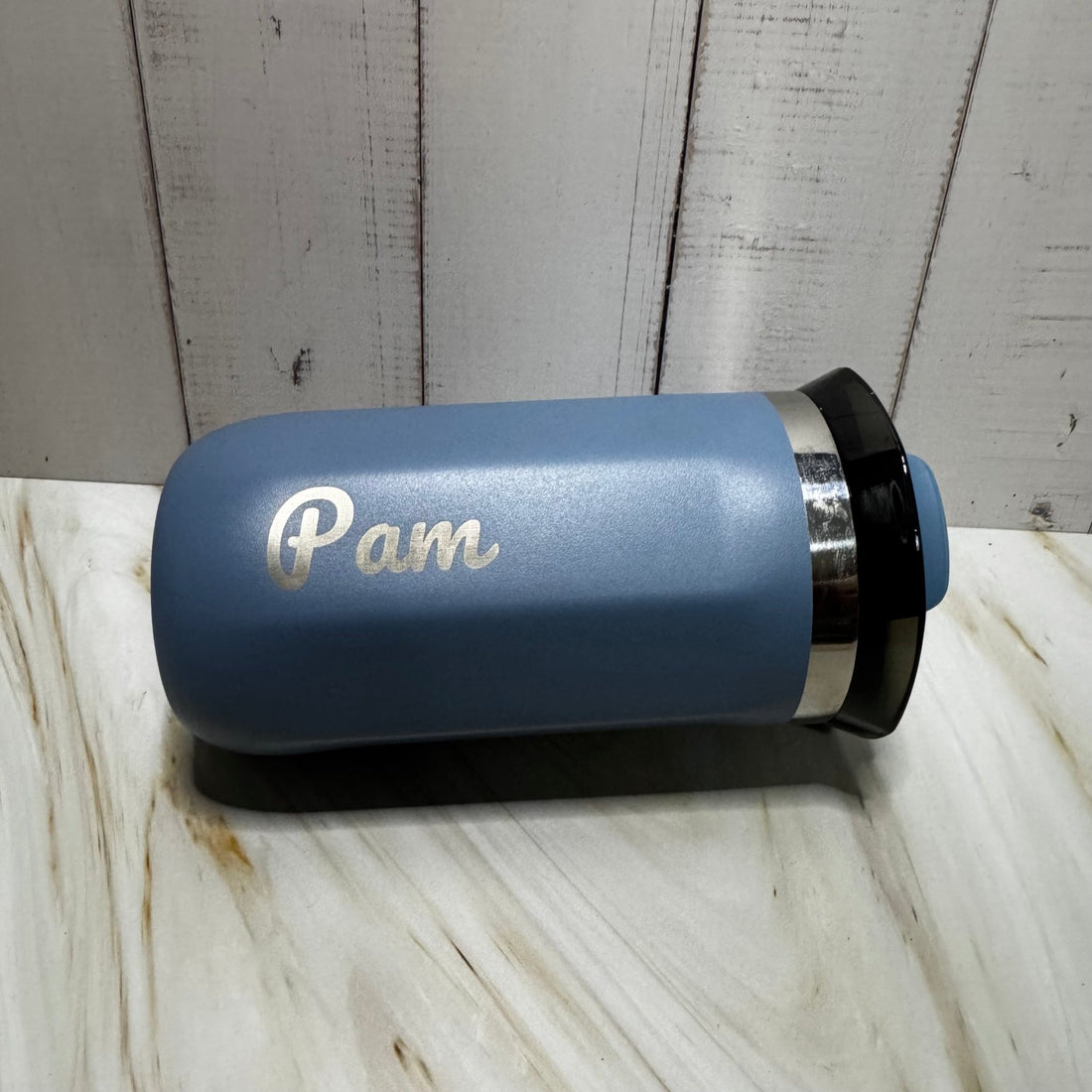 Blue insulated mug with custom name engraved – personalised steel travel coffee mug – Etch 'N' Shine