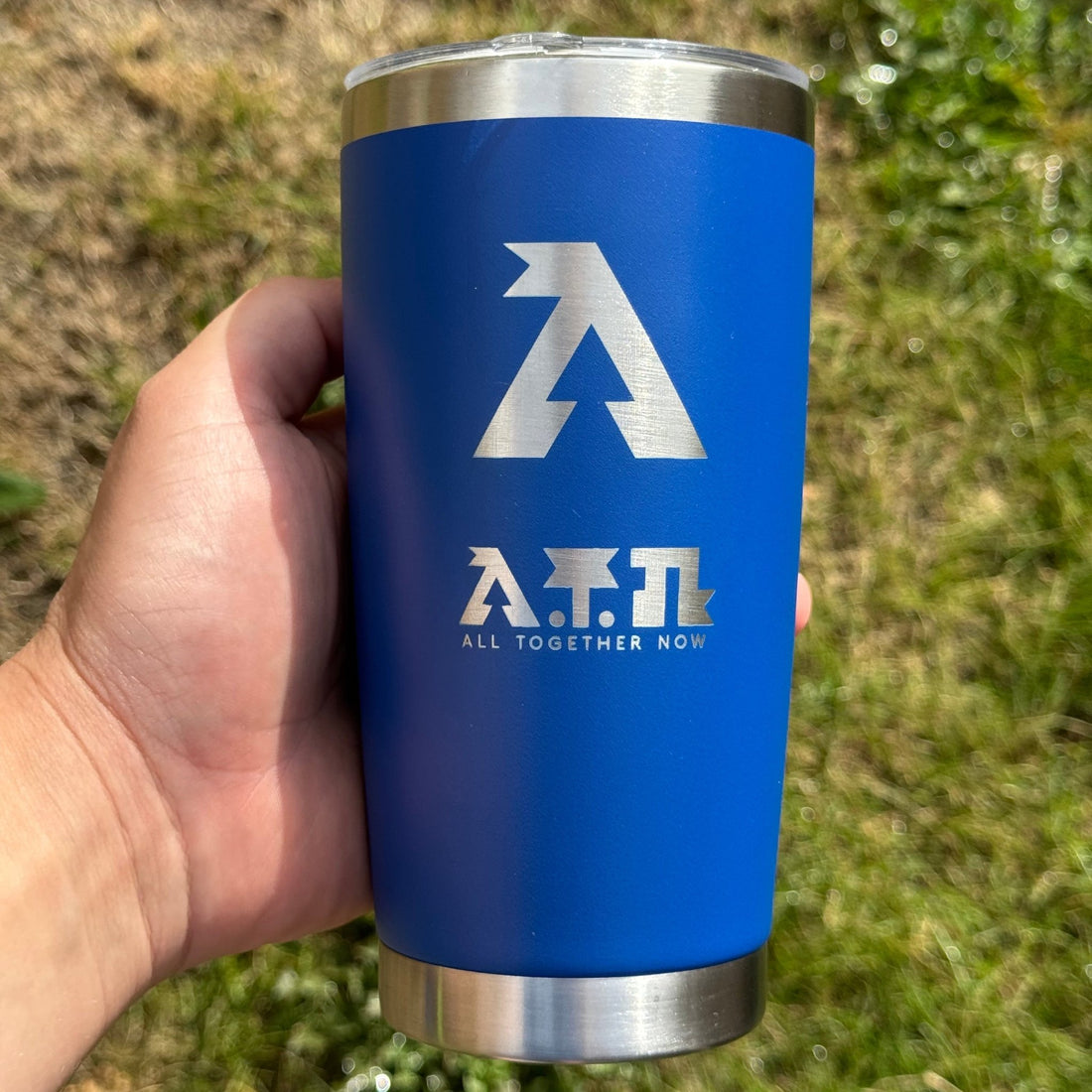 Blue insulated tumbler with engraved custom logo – personalised steel tumbler – Etch 'N' Shine