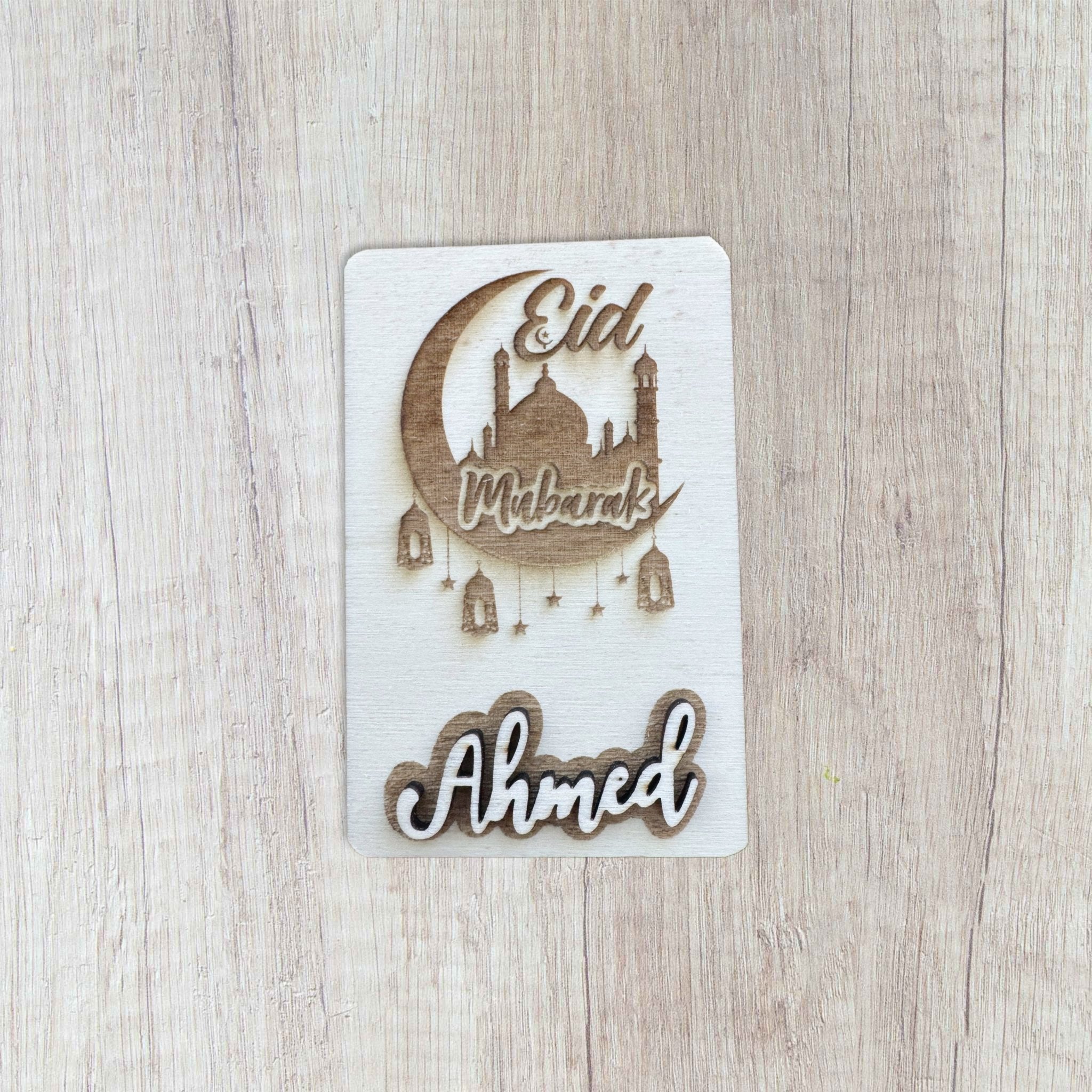 Engraved wooden Eid card with custom name and moon design – personalised eidi holder – Etch 'N' Shine