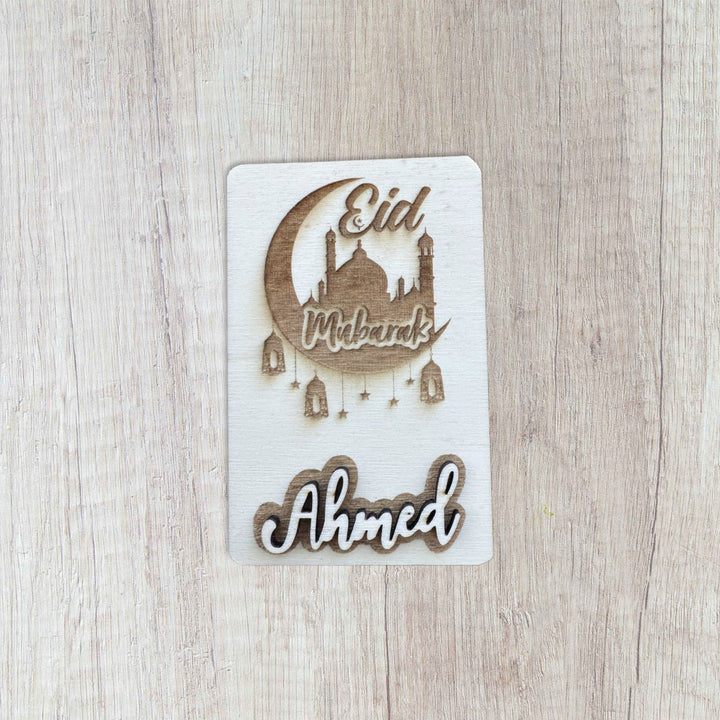 Engraved wooden Eid card with custom name and moon design – personalised eidi holder – Etch 'N' Shine