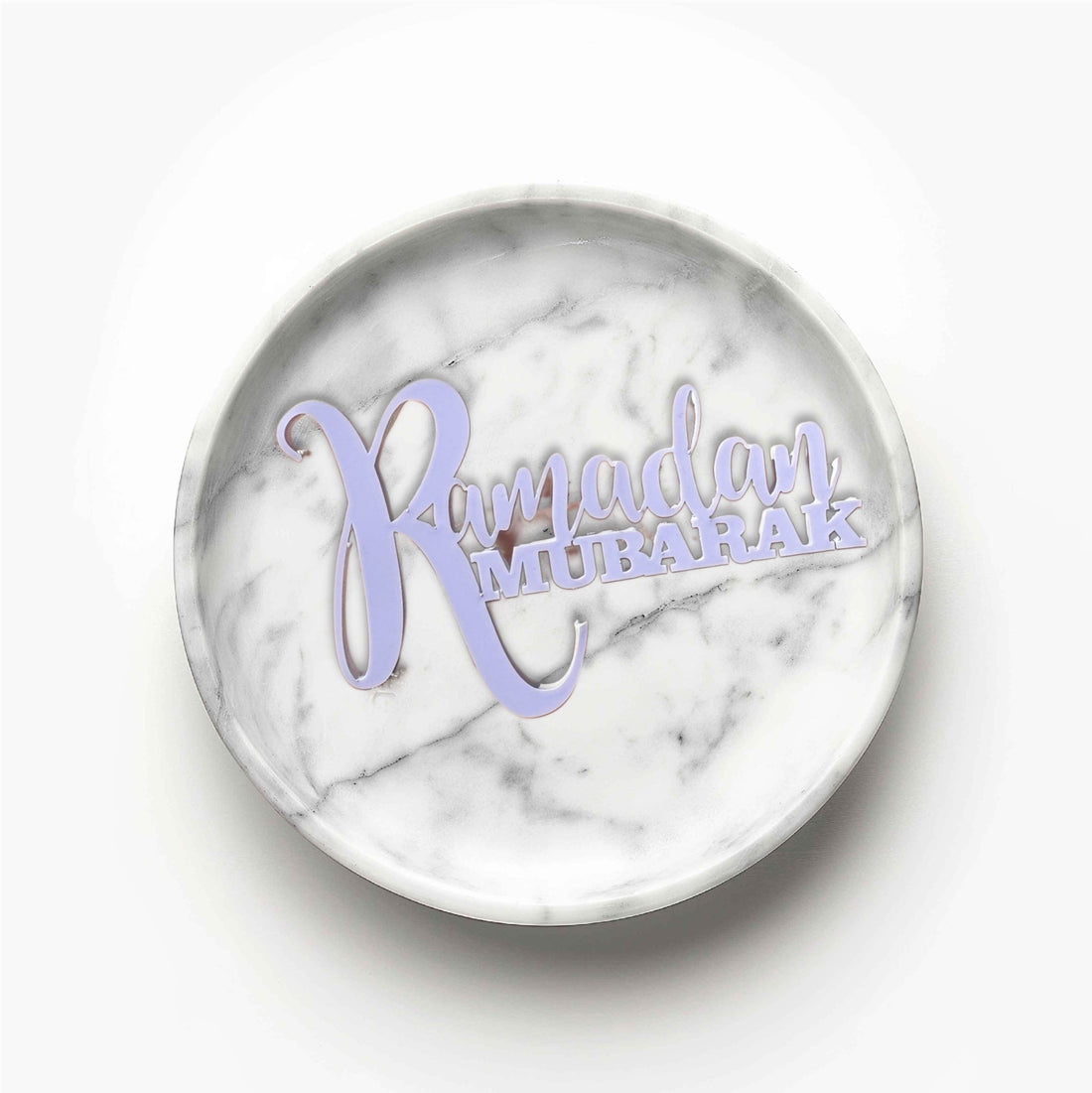 Round marble plate displaying a lilac acrylic cake topper – personalised Ramadan cake topper – Etch 'N' Shine